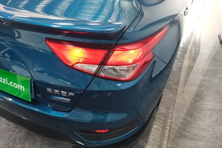 日产 蓝鸟 2020款 1.6L CVT智联智酷版车身外观9