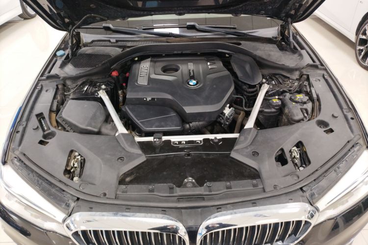 宝马5系 2020款 530Li 领先型 豪华套装局部细节24