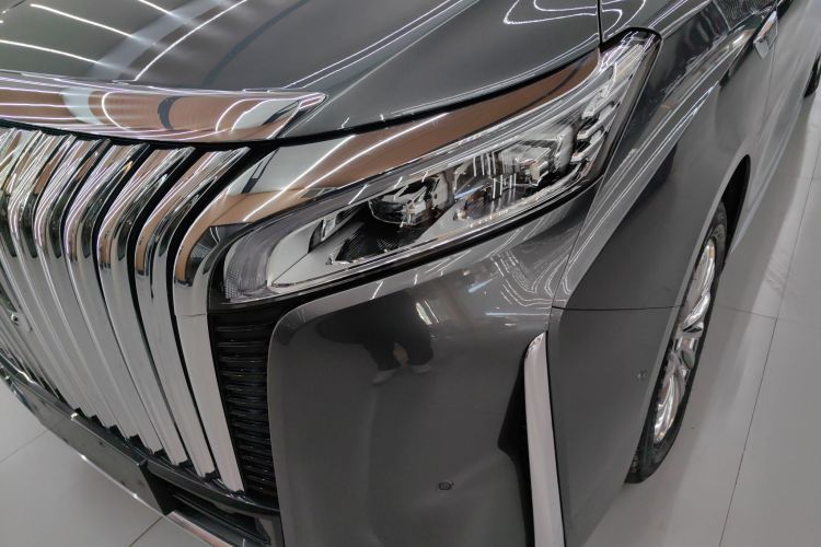 魏牌 高山 2023款 四驱行政加长版局部细节36