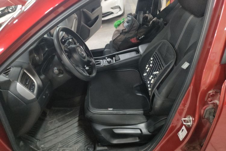 马自达3 昂克赛拉 2019款 云控版 三厢 1.5L 自动豪华型 国VI中控内饰19