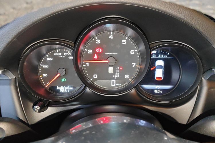 保时捷 2018款 Macan 2.0T中控内饰14