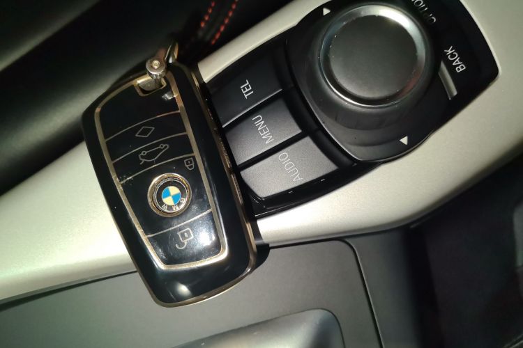 宝马1系(进口) 2016款 118i 领先型中控内饰7001