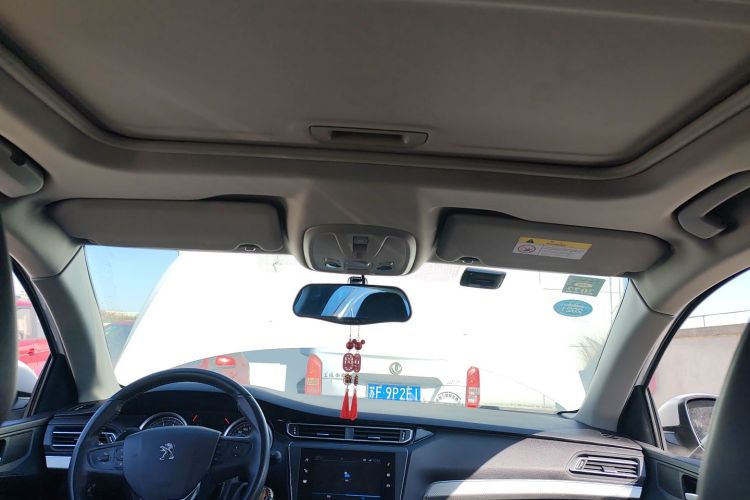标致408 2019款 230THP 自动豪华版 国VI中控内饰22