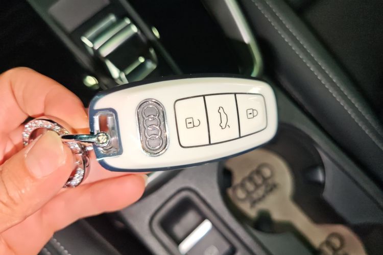 奥迪A3 2024款 Sportback 35 TFSI 时尚运动型中控内饰7001