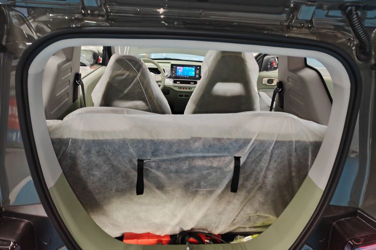 吉利银河 2025款 210km 熊猫骑士机舱底盘23