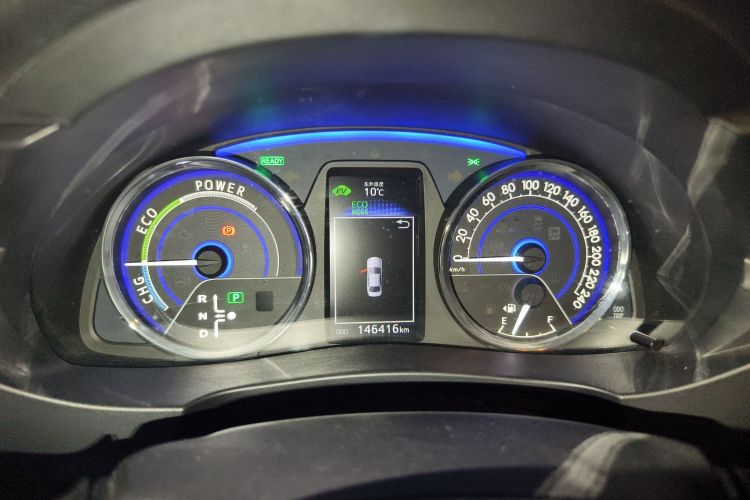 丰田 卡罗拉 2016款 双擎 1.8L E-CVT精英版中控内饰14