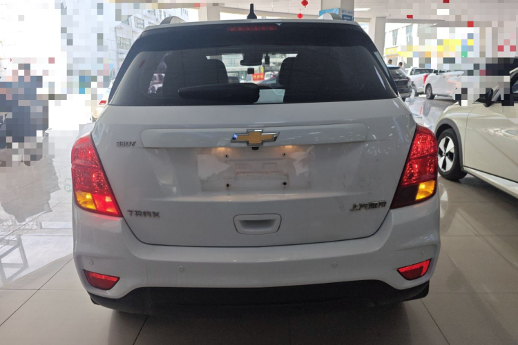 雪佛兰 创酷 2018款 330T 自动两驱精英型车身外观6004