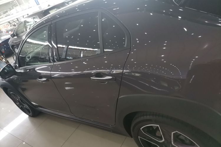 领克02 2019款 高能版 2.0T 自动两驱耀Pro版 国VI车身外观4