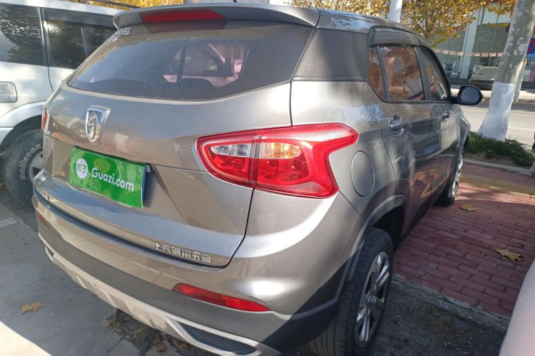 宝骏510 2017款 1.5L 手动舒适型车身外观7