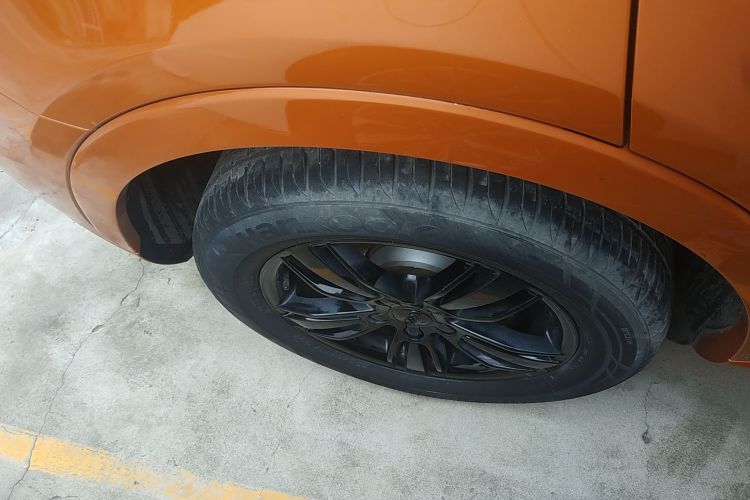 奥迪Q3 2013款 35 TFSI 舒适型车身外观6008