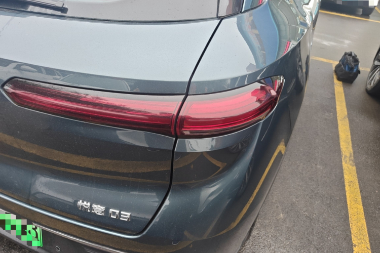 奔腾 悦意03 2025款 565km 臻享版车身外观6006