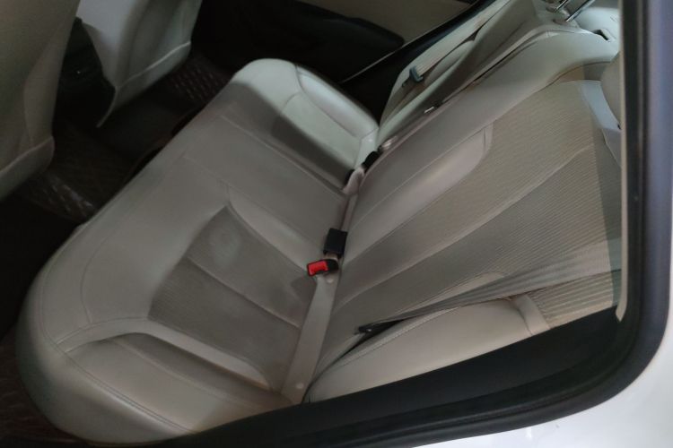 别克 英朗 2016款 18T 双离合精英型中控内饰7004