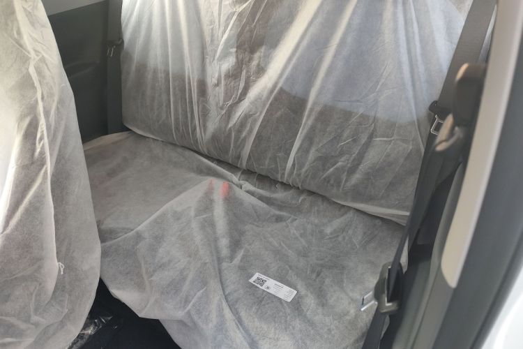 吉利银河 2024款 熊猫mini 200km 耐力熊中控内饰7004