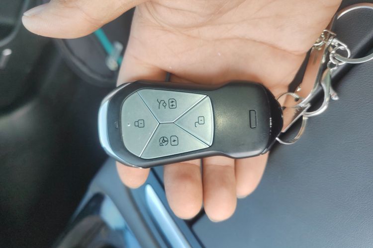 小鹏P7 2022款 480N+中控内饰11