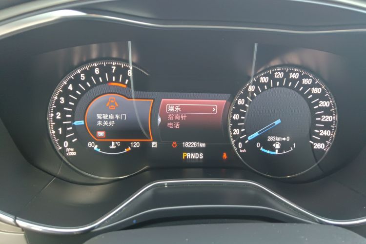 福特 蒙迪欧 2013款 2.0L GTDi240至尊型中控内饰14