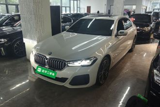 宝马5系 2022款 改款 530Li 领先型 M运动套装