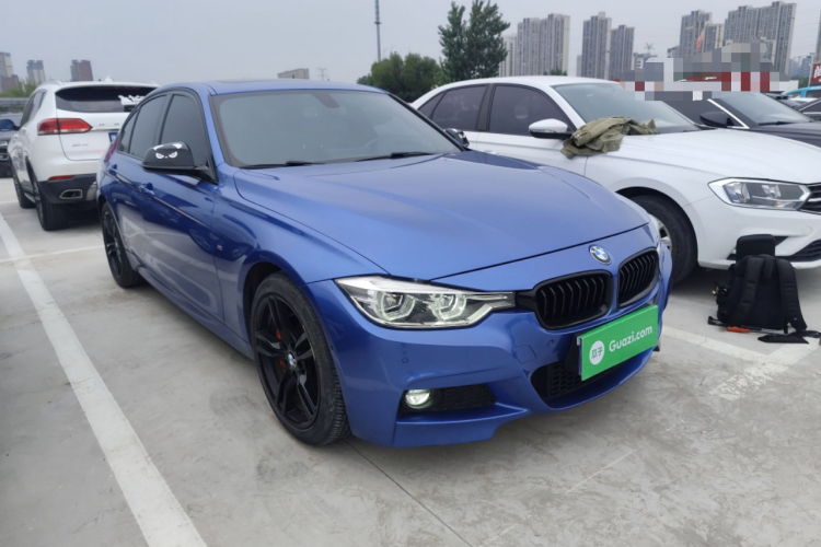 宝马3系 2019款 320i M运动套装车身外观3