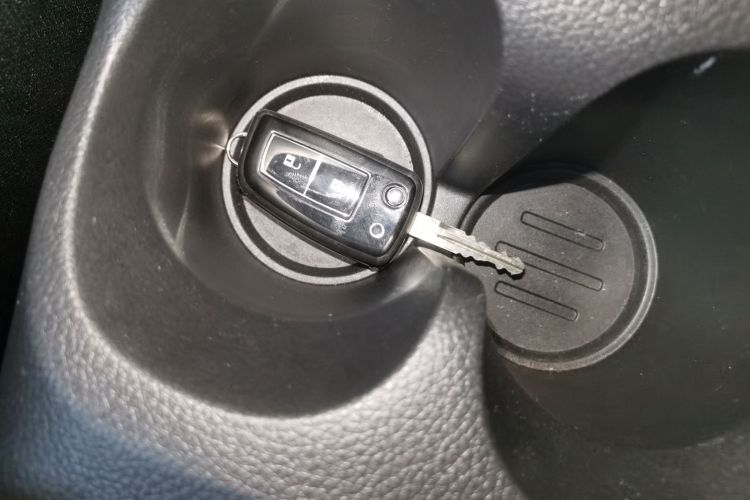 日产 逍客 2019款 2.0L CVT智享版中控内饰11