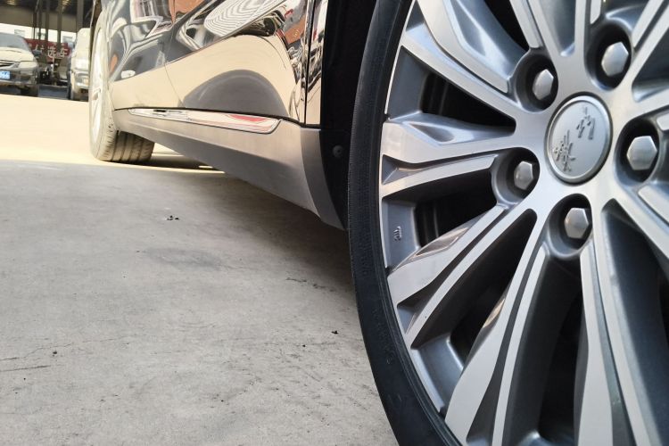 红旗E-QM5 2023款 基础出行版局部细节9002