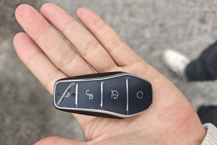 比亚迪 海鸥 2024款 荣耀版 305km 活力版中控内饰11