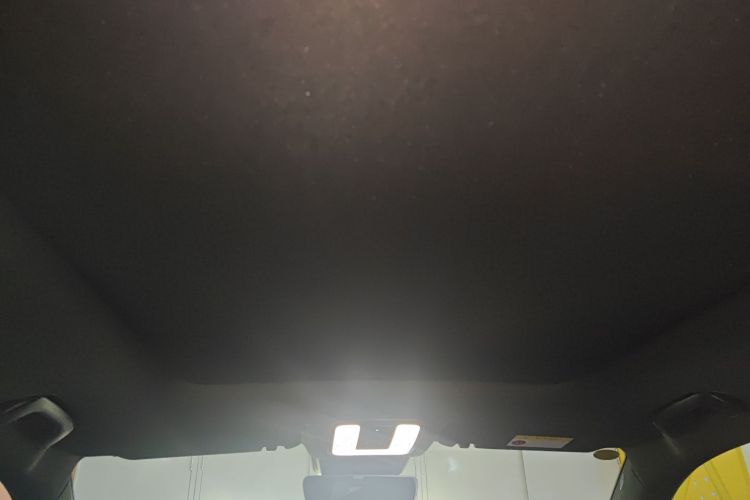 理想汽车 理想ONE 2021款 增程6座版中控内饰22