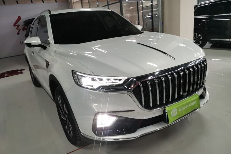 红旗HS5 2022款 改款 2.0T 智联旗享版车身外观3