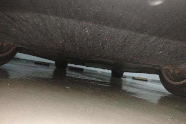 特斯拉 Model Y 2022款 后轮驱动版局部细节9008