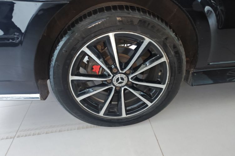 奔驰 威霆 2018款 2.0T 商务版 国VI车身外观6008