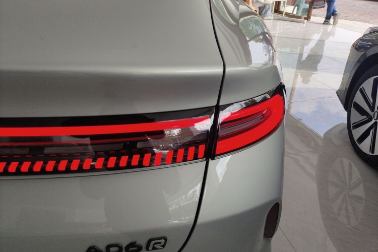 长安启源A06 2026款 240激光Ultra车身外观9