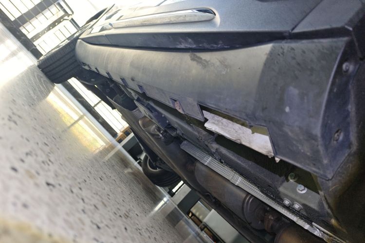 吉利汽车 豪越L 2024款 2.0T DCT旗舰型局部细节9001