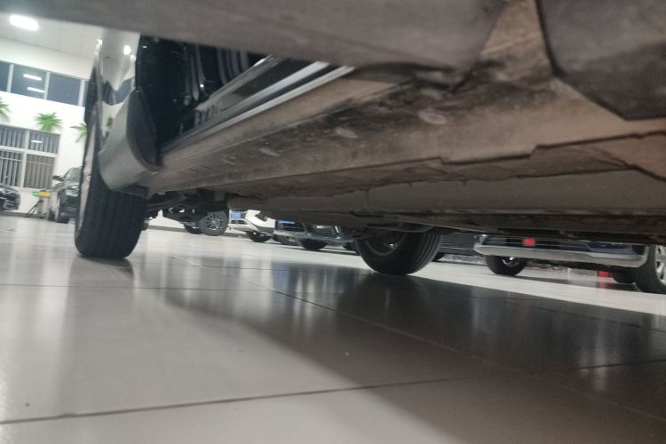 丰田 卡罗拉锐放 2022款 2.0L 先锋版局部细节9001