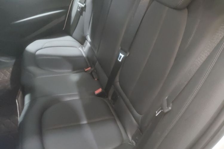 宝马1系 2017款 118i 运动型中控内饰21