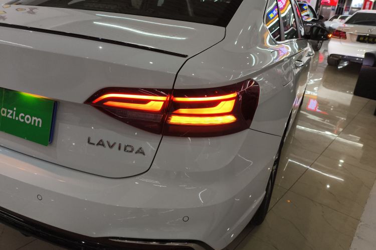 大众 朗逸 2024款 300TSI DSG星空领先版车身外观9