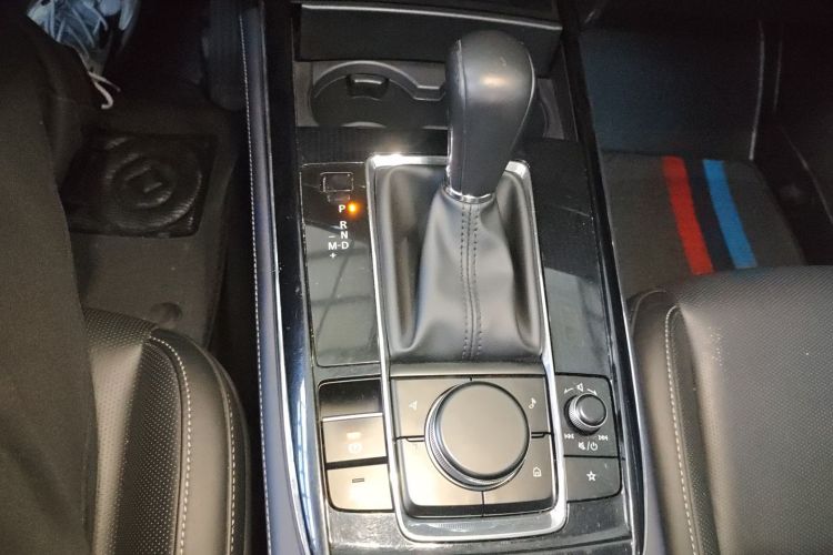 马自达CX-30 2020款 2.0L 自动嘉悦型中控内饰18