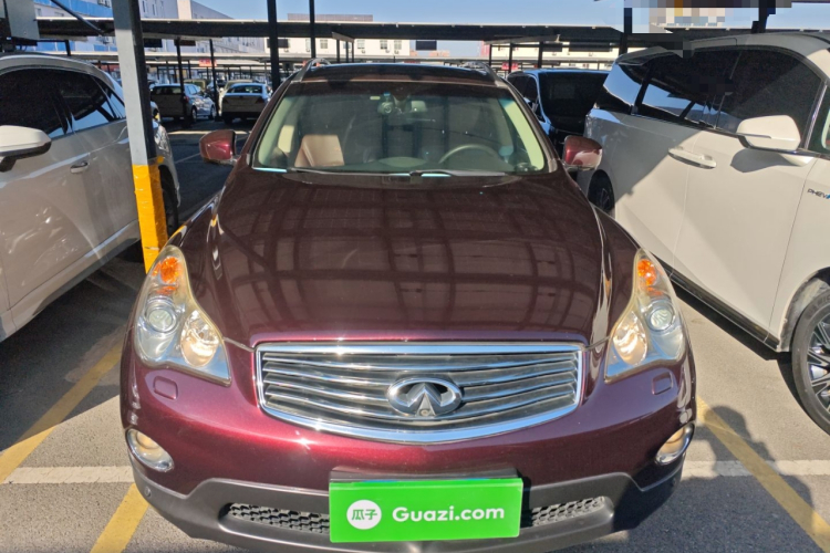 英菲尼迪QX50(进口) 2013款 2.5L 两驱优雅版车身外观2