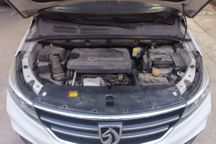 宝骏730 2017款 1.5T DCT旗舰型 7座 国V局部细节24