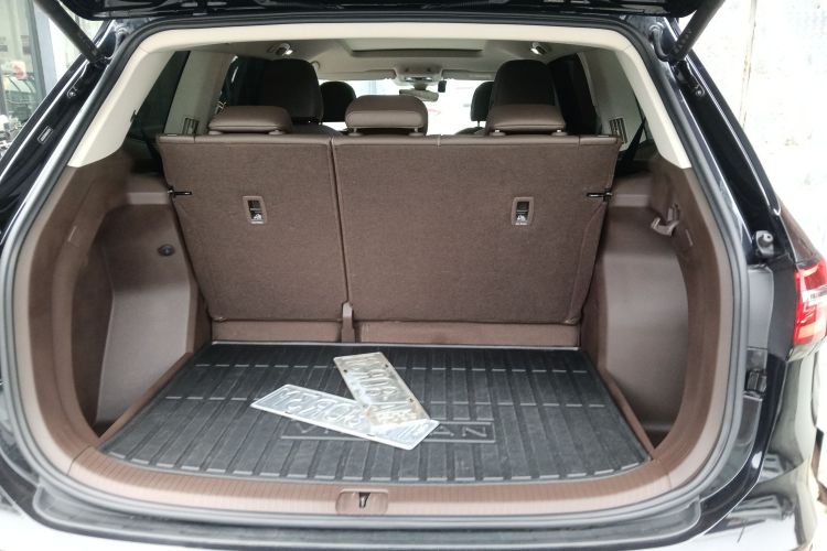 大众 威然 2022款 330TSI 豪华版局部细节23