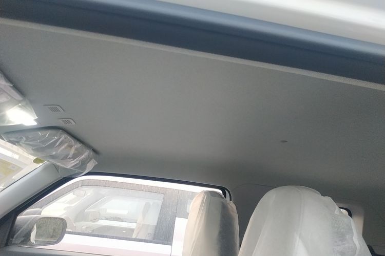 吉利银河 2025款 210km 熊猫卡丁局部细节22