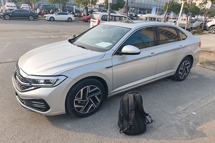 大众 速腾 2023款 200TSI DSG超越版车身外观4