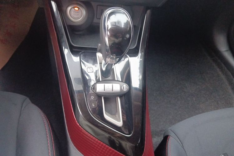 日产 蓝鸟 2020款 1.6L CVT智联智酷版中控内饰18