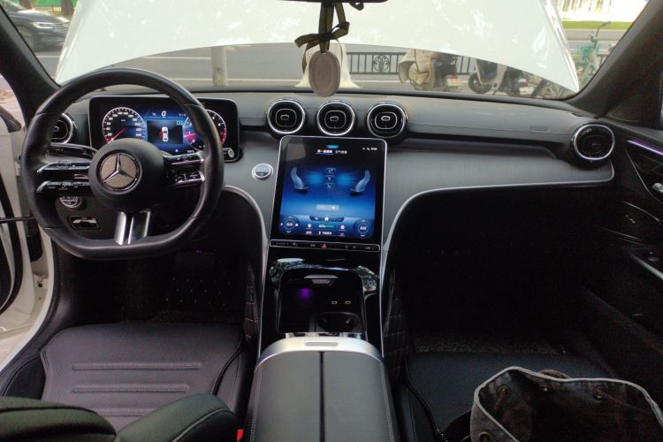 奔驰C级 2022款 C 200 L 运动版中控内饰12
