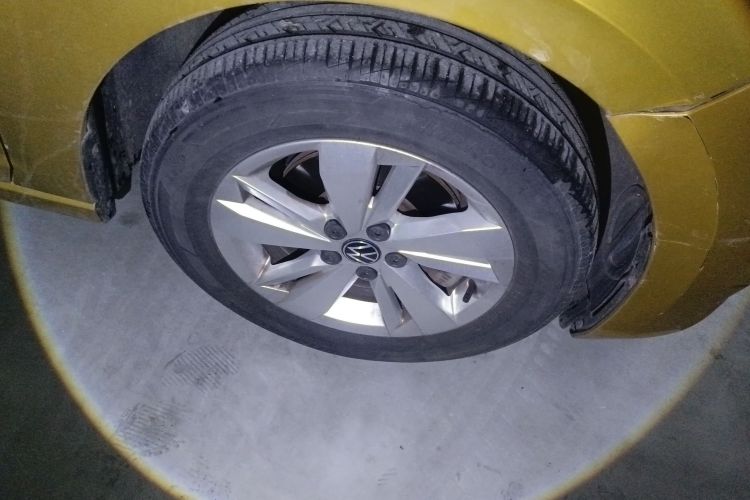 大众 Polo 2021款 Plus 1.5L 自动全景乐享版车身外观10