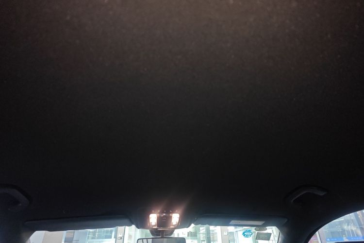 奔驰B级 2020款 B 180中控内饰22