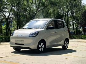 五菱汽车 宏光MINIEV 2025款 四门版 进阶款