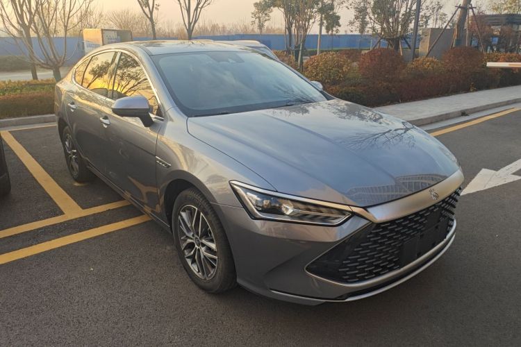 比亚迪 秦PLUS 2023款 冠军版 DM-i 120KM卓越型车身外观6002