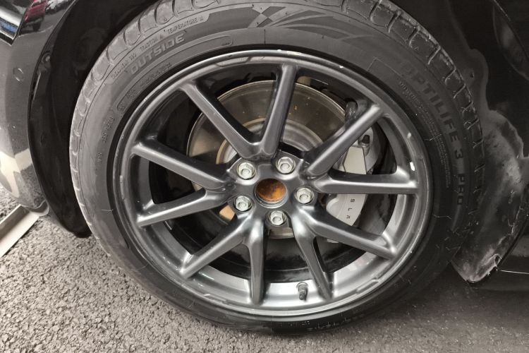 特斯拉 Model 3 2020款 标准续航后驱升级版车身外观6007