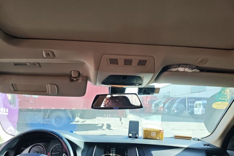 宝马5系 2017款 520Li 典雅型局部细节22