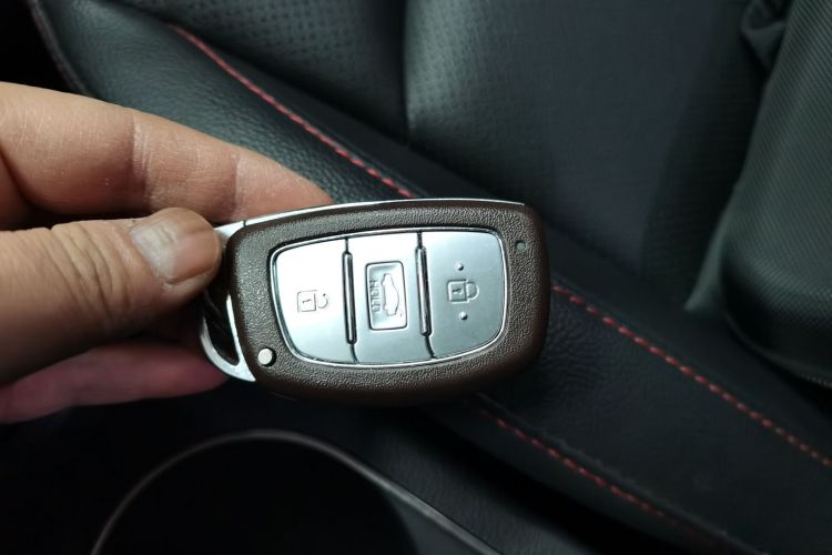 现代 领动 2019款 1.4T 双离合炫动·活力型中控内饰11