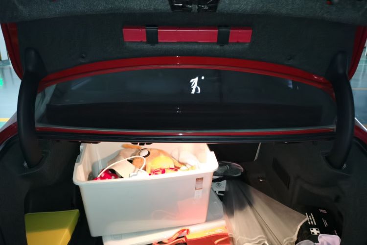 宝马3系 2013款 316i 进取型中控内饰23