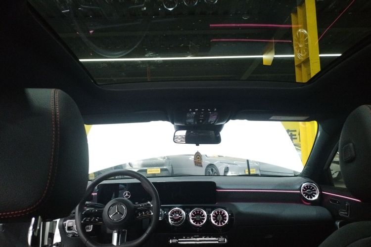 奔驰A级 2024款 改款 A 200 L 时尚型局部细节22